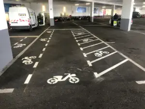 tracage au sol parking des pecheurs monaco