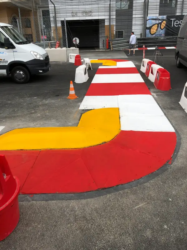 Peinture au sol Grand Prix de  Monaco